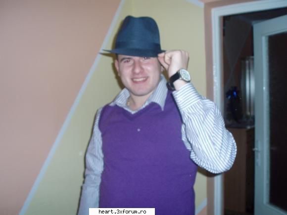 salut ma numesc claudiu ,sunt din galati si vreu sa intru in guilda voastra k e formata din membri