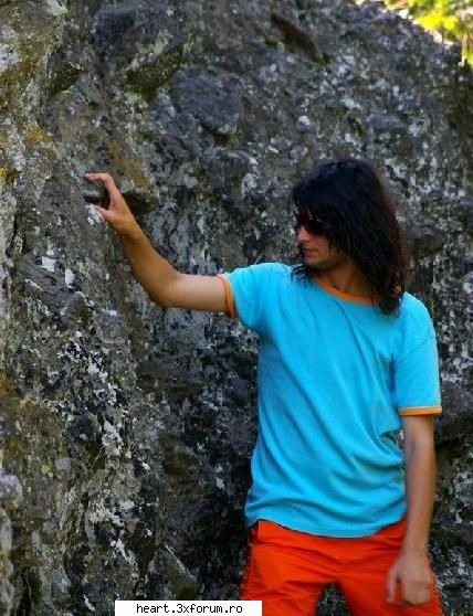 hai cunoastem! pozeeee! old pic